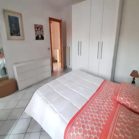 Апартаменты Cozy With Sea View In - 80 M² Ольбия