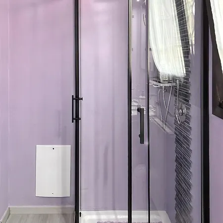 Апартаменти Cozy With Sea View In - 80 M²