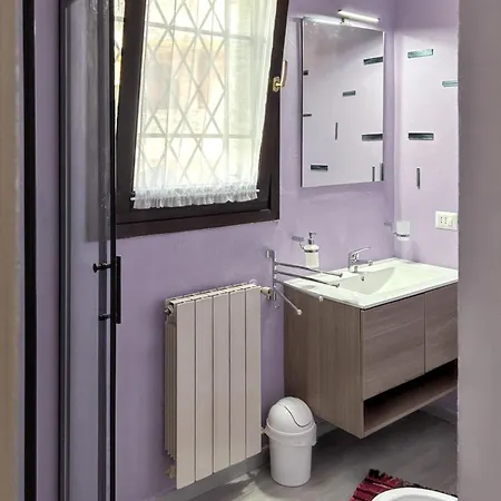 Cozy With Sea View In 80 M² Appartement *