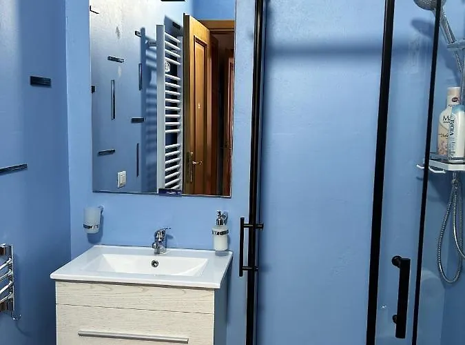 Apartment Cozy With Sea View In - 80 M²