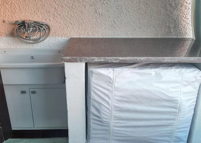 Apartment Cozy With Sea View In - 80 M²