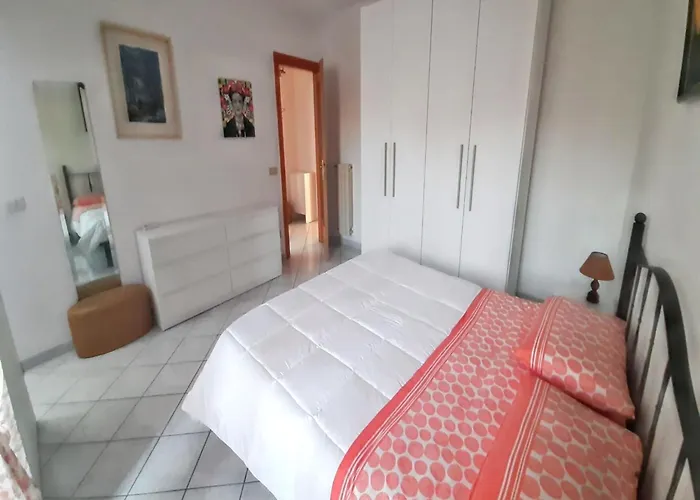 Apartment Cozy With Sea View In - 80 M² Olbia