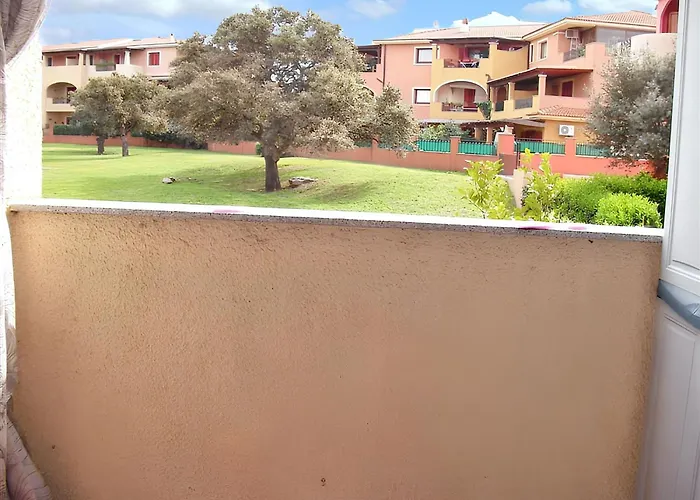 Apartment Cozy With Sea View In - 80 M² Olbia